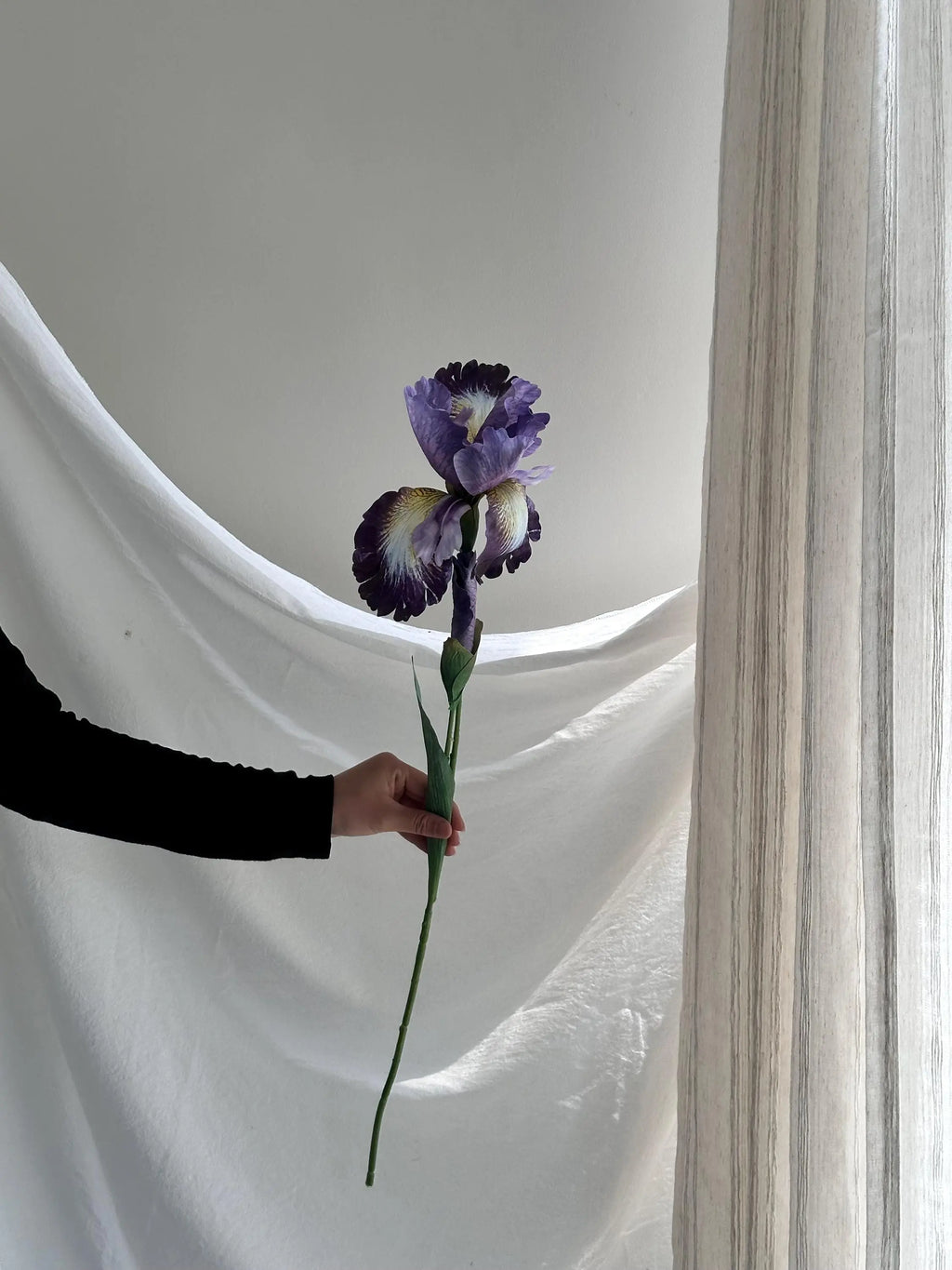 Artificial Iris Flowers, Silk iris flower, Real Touch iris flower, spring floral arrangement for home wedding decor Faux Flower Place