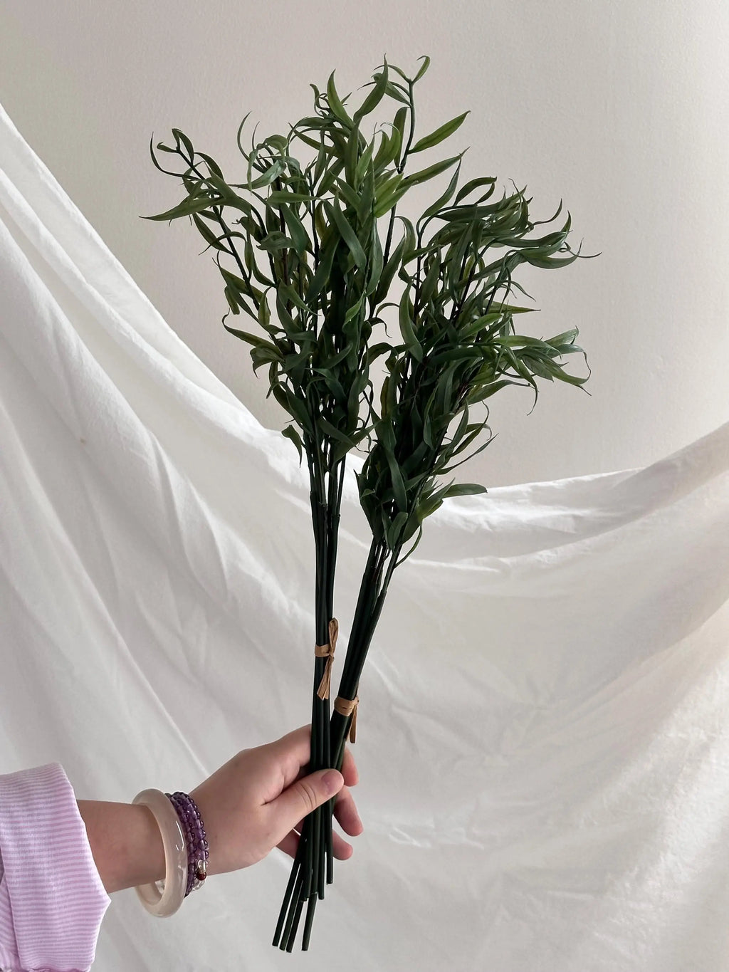 Real touch eucalyptus Branch, fake eucalyptus stem for DIY eucalyptus garland, eucalyptus arrangement, Spring Home Decor Faux Flower Place