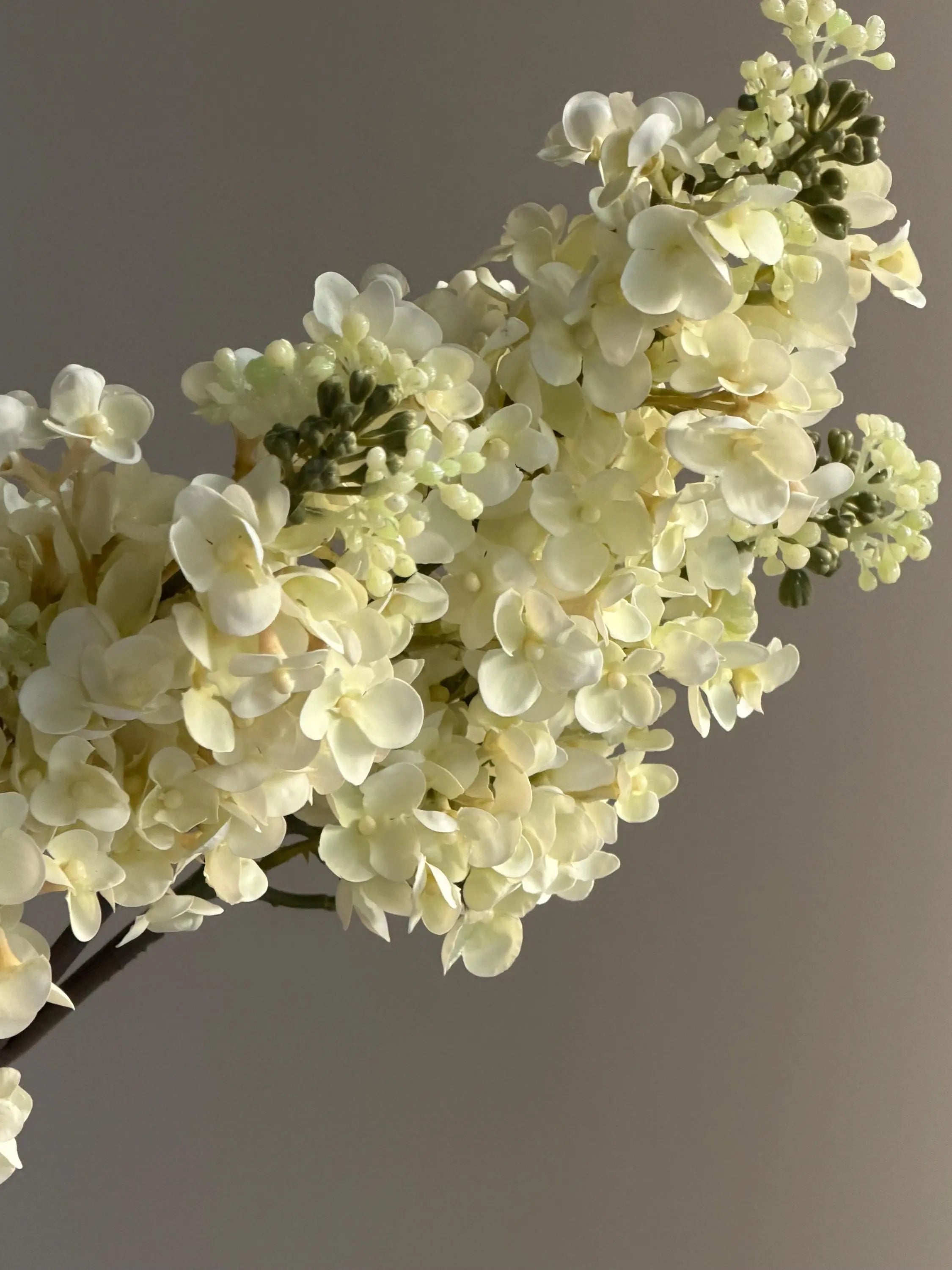 Real Touch Lilac stem, Faux Lilac Branch, Cream White Faux Floral Branch, fake flower arrangements, Lilac Flower for DIY Wedding Decor Faux Flower Place