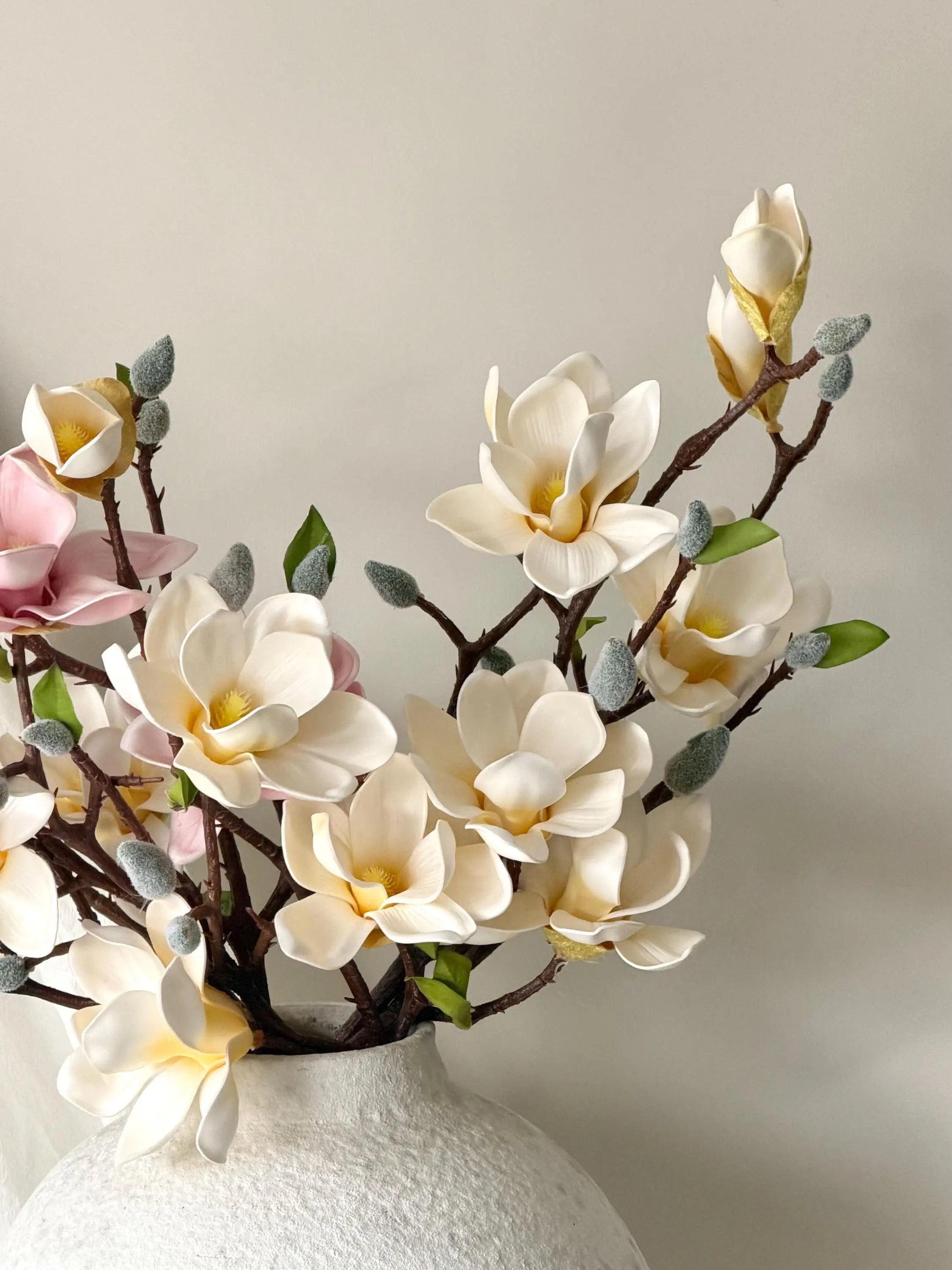 Faux Magnolia Artificial flower Silk Magnolia Branches, Dinner Wedding Arrangement, Fake Flower Faux Magnolia, Table decor Faux Flower Place