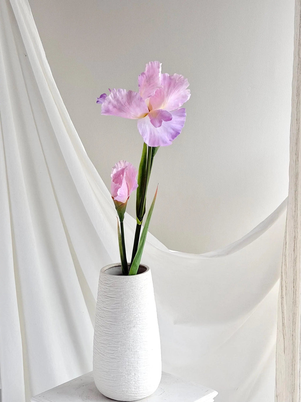 Silk Artificial Iris Flowers, Faux irises flower, Real Touch iris flower, flower arrangement for home wedding decor Faux Flower Place