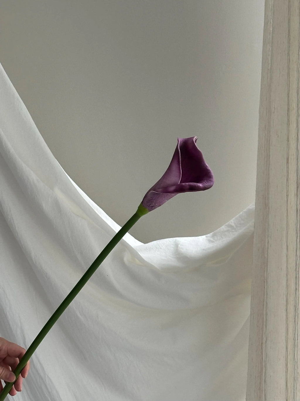 Faux Calla Lily for Bridal Shower, Faux lily of the valley, Calla Lily Bouquets, Wedding Ceremony Aisle Flower for Bride Faux Flower Place