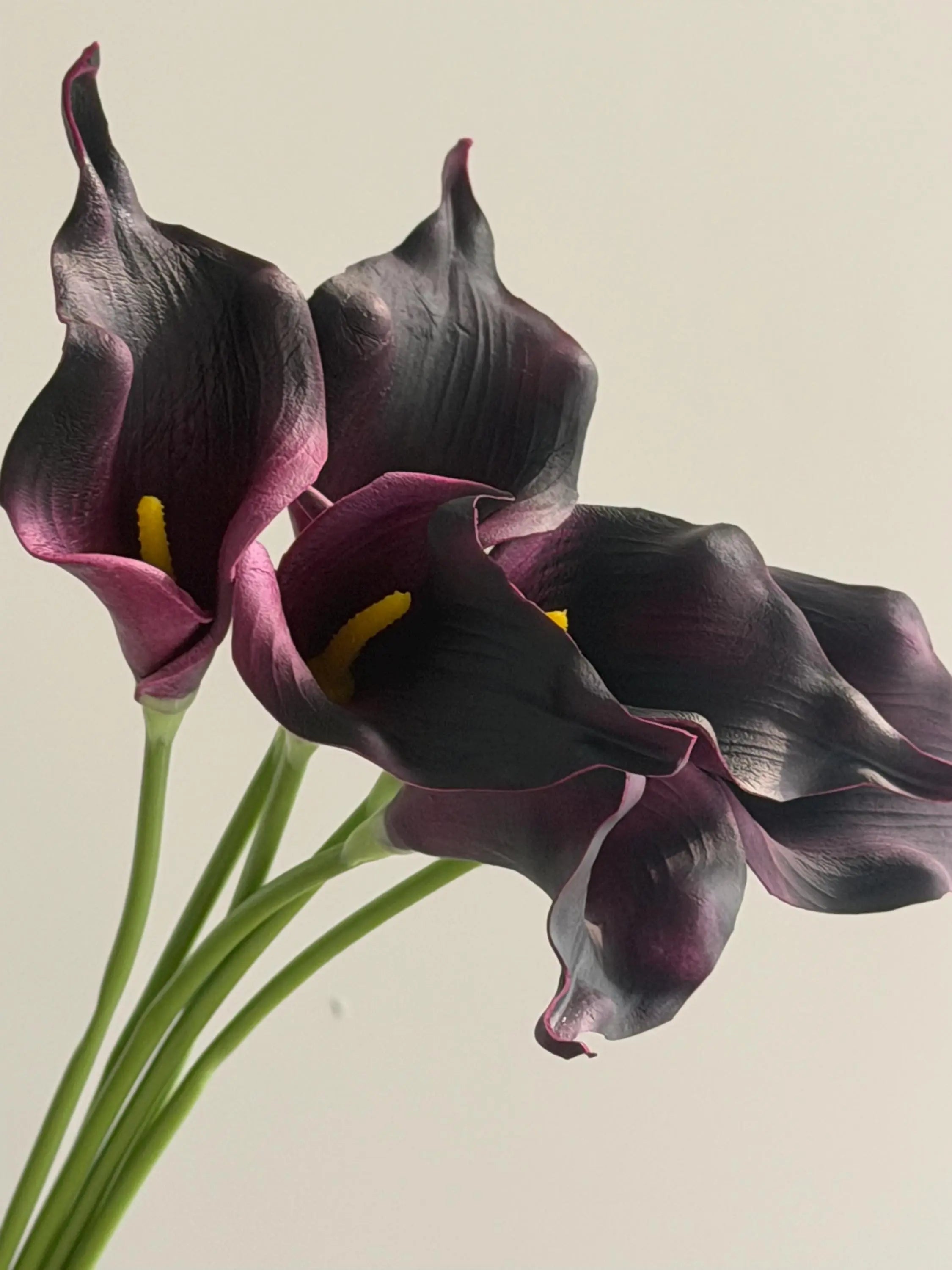 Faux Calla Lily bouquet for Bridal Shower, 6pc Artificial lily of the valley, Mini Calla Lily Bouquet,Wedding Ceremony Flower for Bride Faux Flower Place