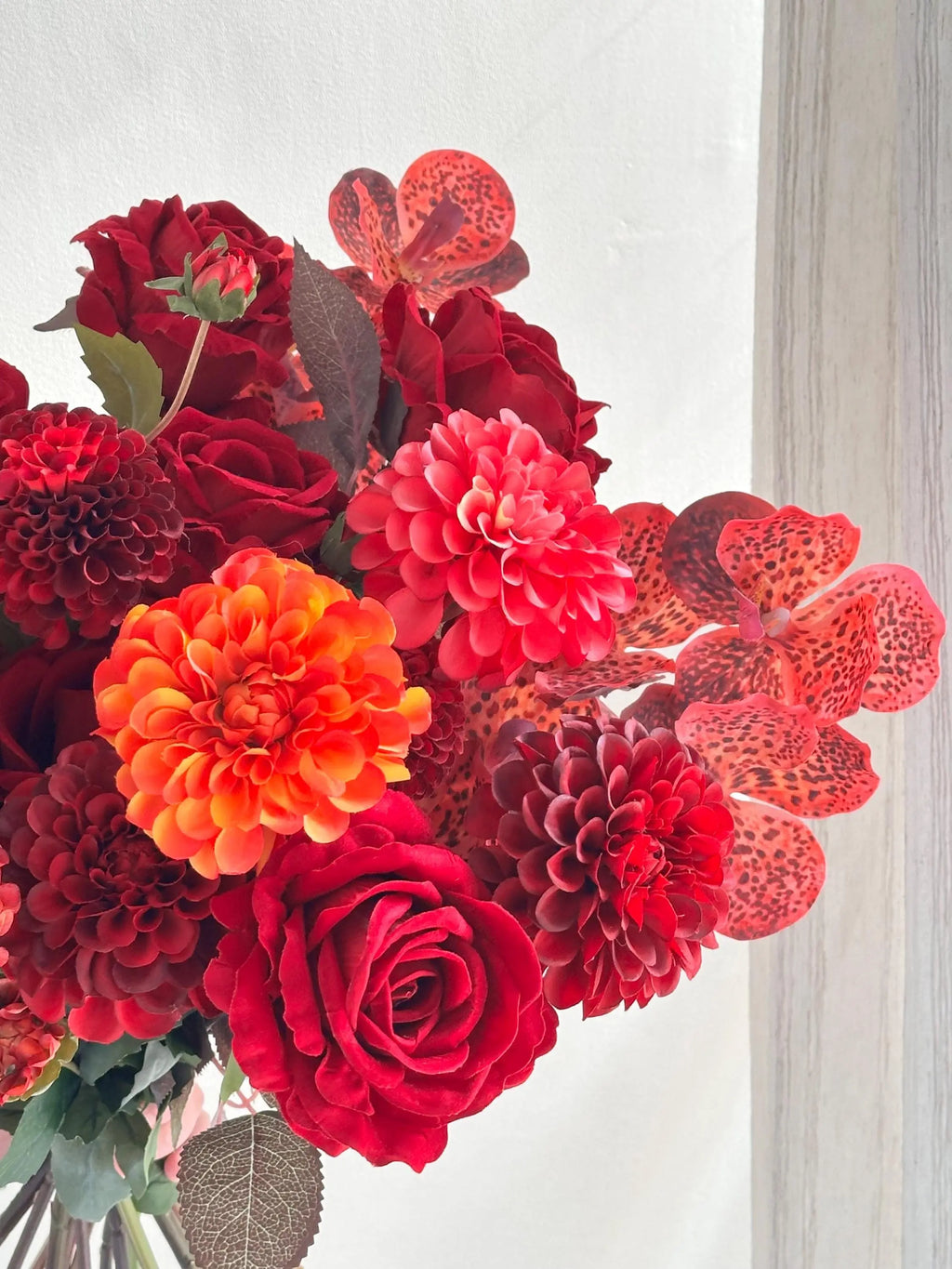 Romantic Floral arrangement Faux Flower Place