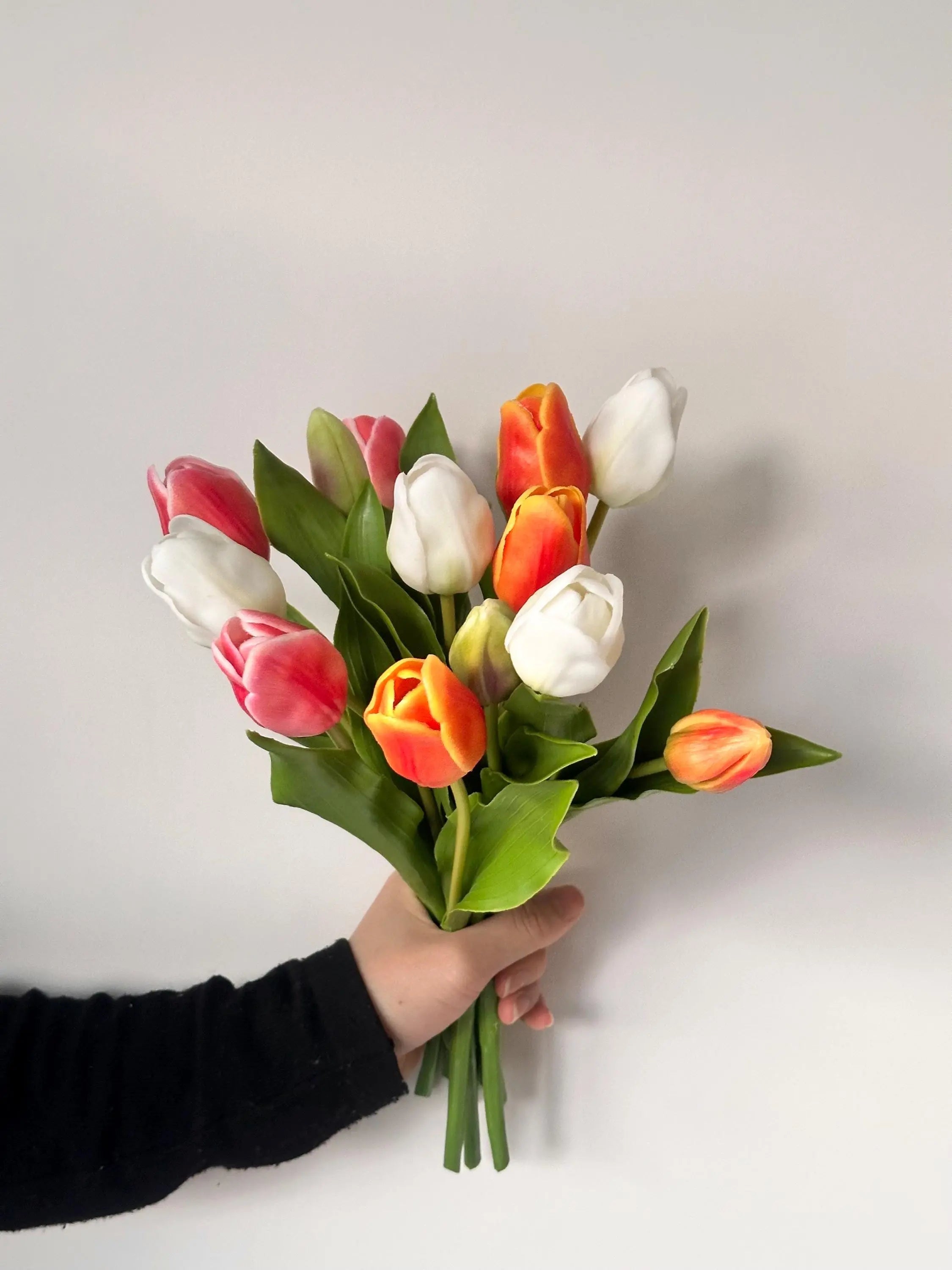 Fake tulip bouquest,artificial tulips,Real touch tulip,fake floral arrangements, faux tulips for Mothers Day gift, Easter home decor Faux Flower Place