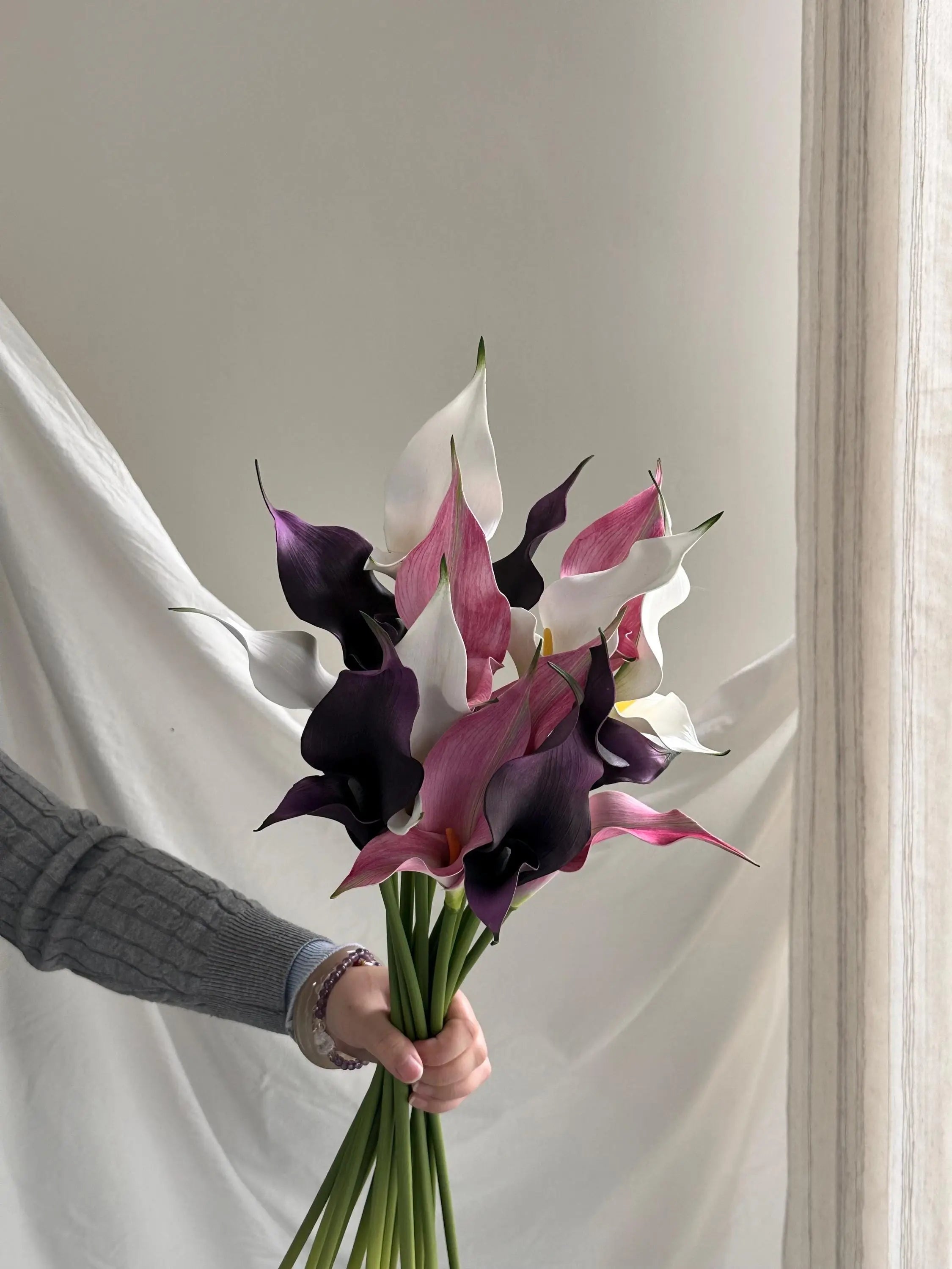 Faux Calla Lily (Pack of 5) Faux Flower Place
