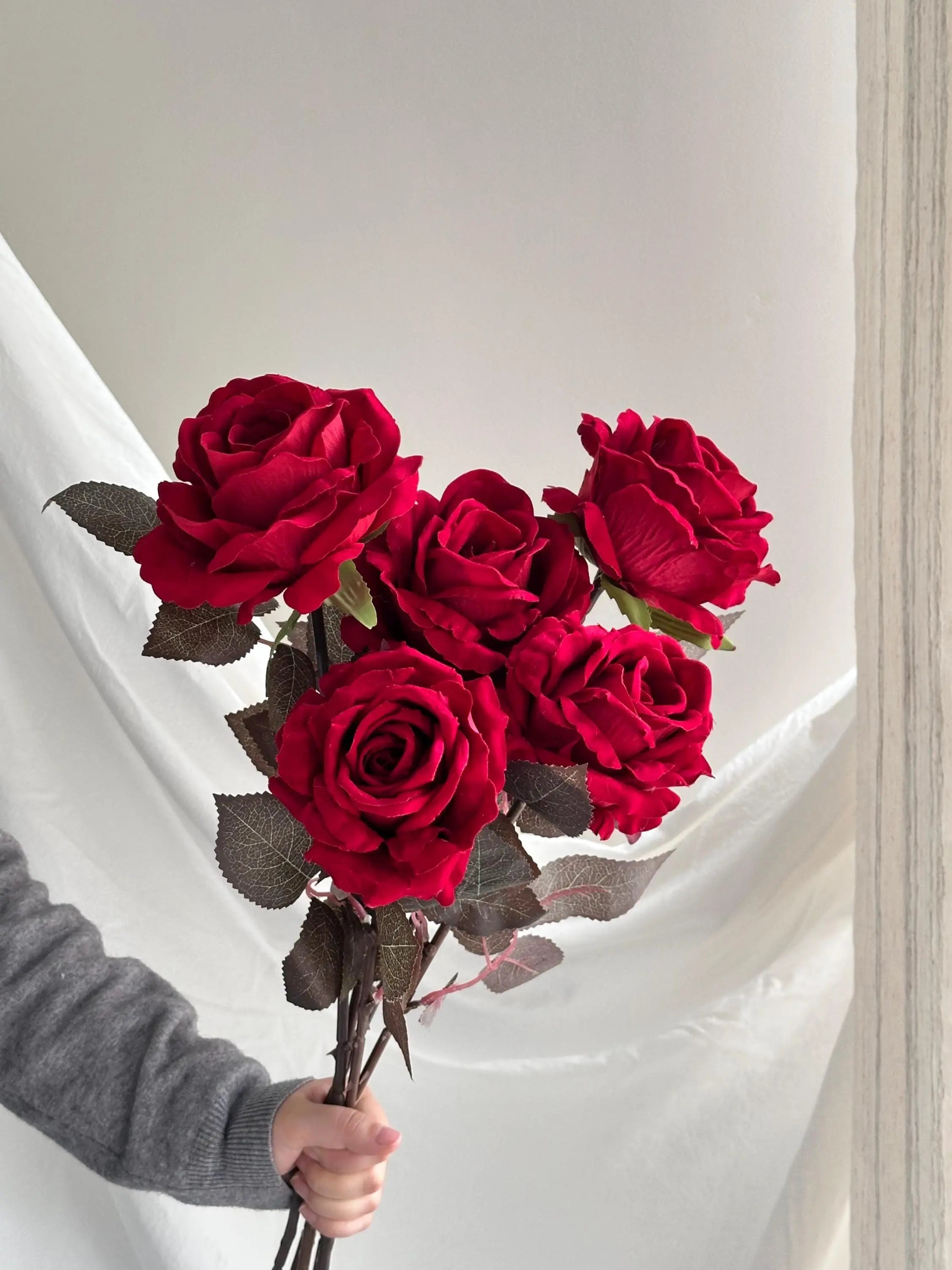 Faux Rose Flowers Set 5 Stem Faux Flower Place