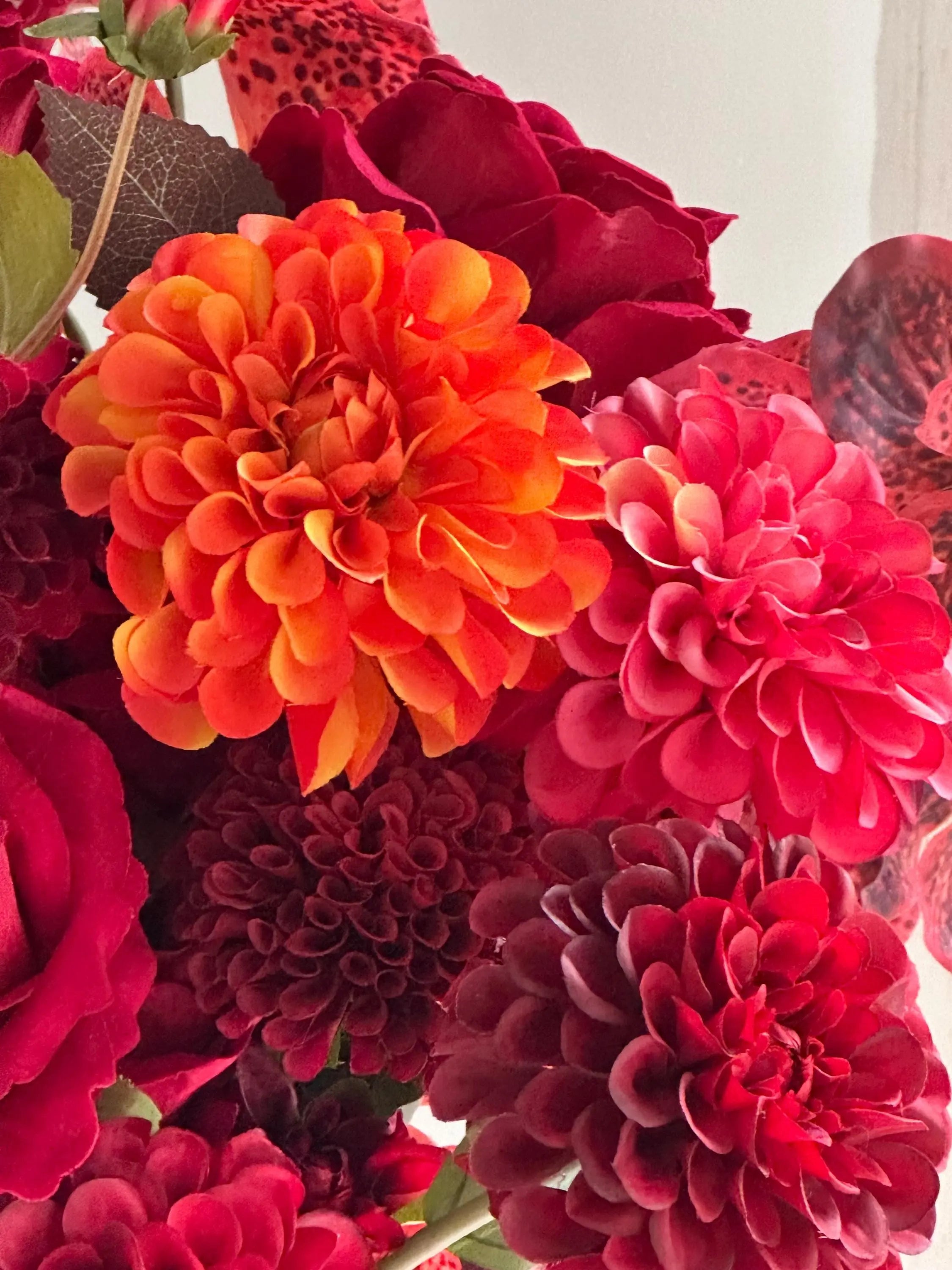 Romantic Floral arrangement Faux Flower Place