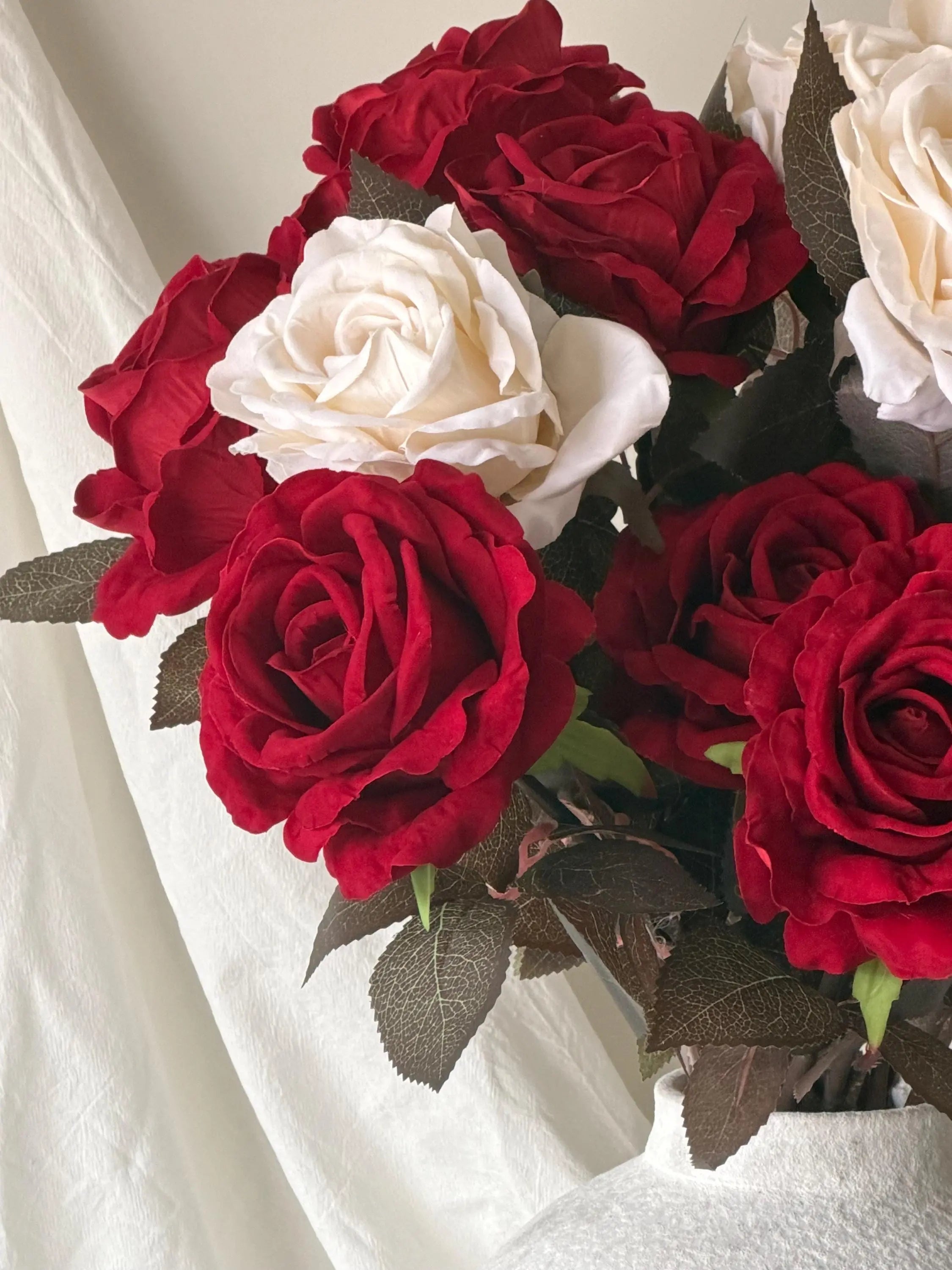 Faux Rose Flowers Set 5 Stem Faux Flower Place